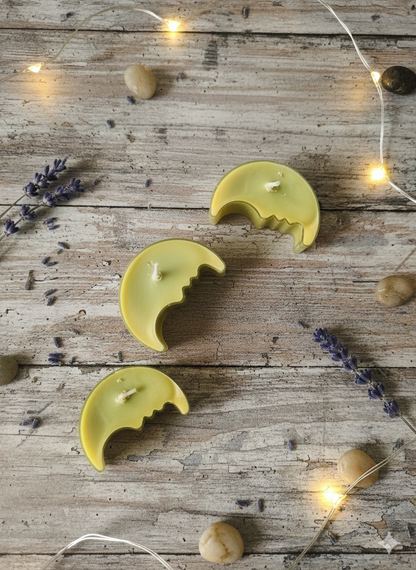 Half Moon T-light Scented Candle