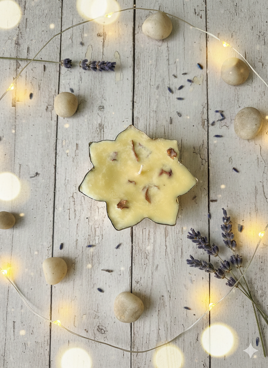 Petal Urli Scented Candle